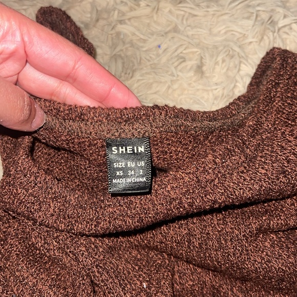 Off shoulder womens Burgundy Crop top (Size XS) With bell sleeves - Picture 2 of 3